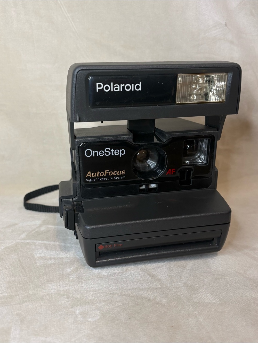 Vintage Polaroid OneStep AutoFocus 600 Film Camera Digital Exposure System Black